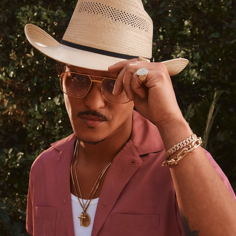 Бруно Марс, промо-фото для альбома «The Romantic» (2026)/ Фото: соцсети Бруно Марса